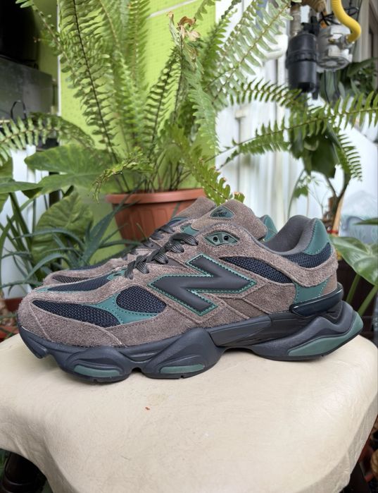New Balance 9060 - marimea 45 NOI