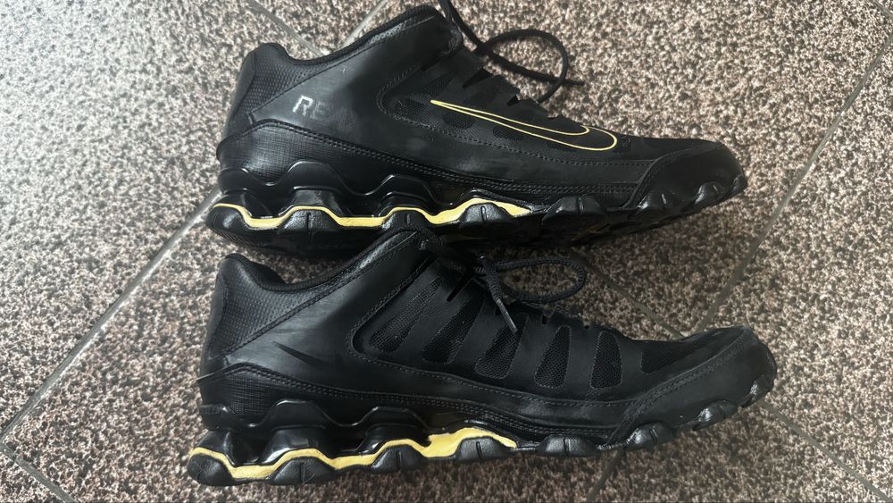 Маратонки Nike REAX 8 TR 44номер