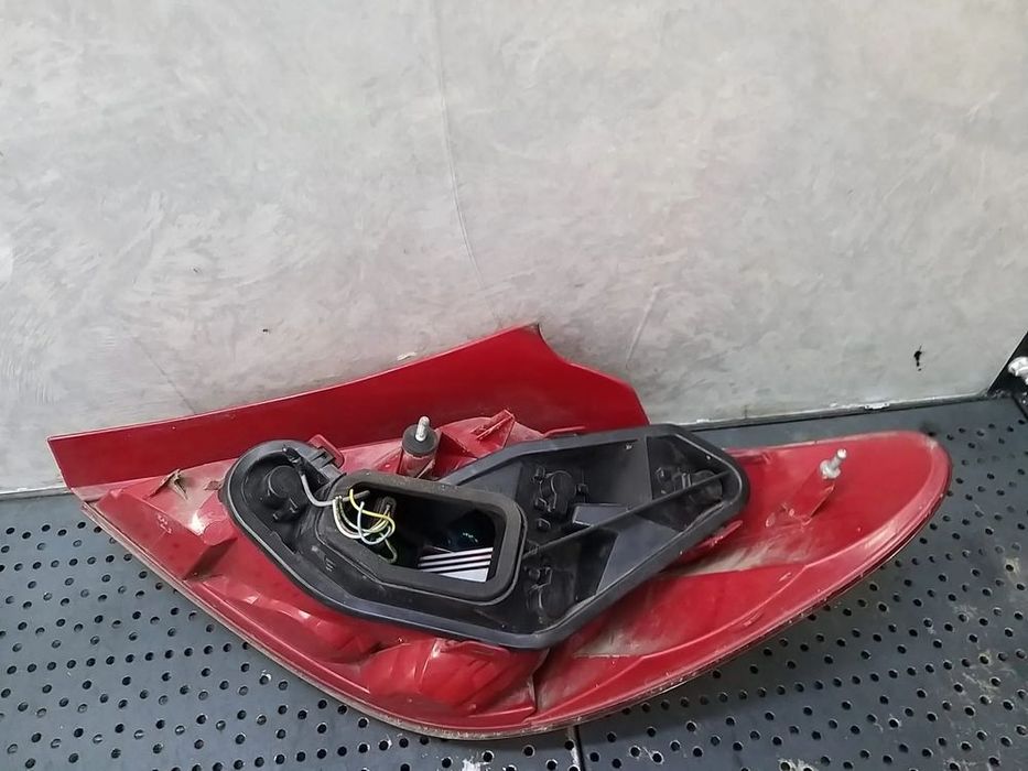 Stop tripla lampa stanga peugeot 207 wa wc 9649986680