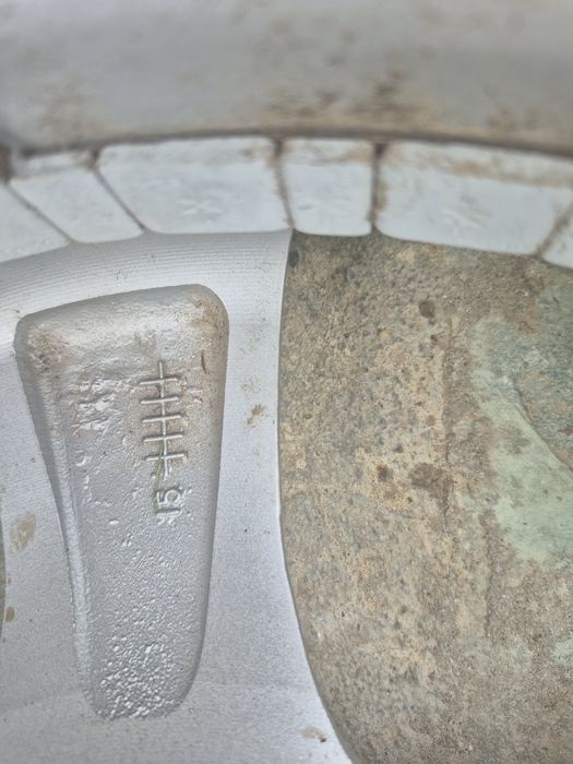 Jenti Noi Aliaj     .