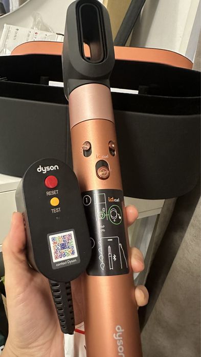 Dyson Airwrap id HS08