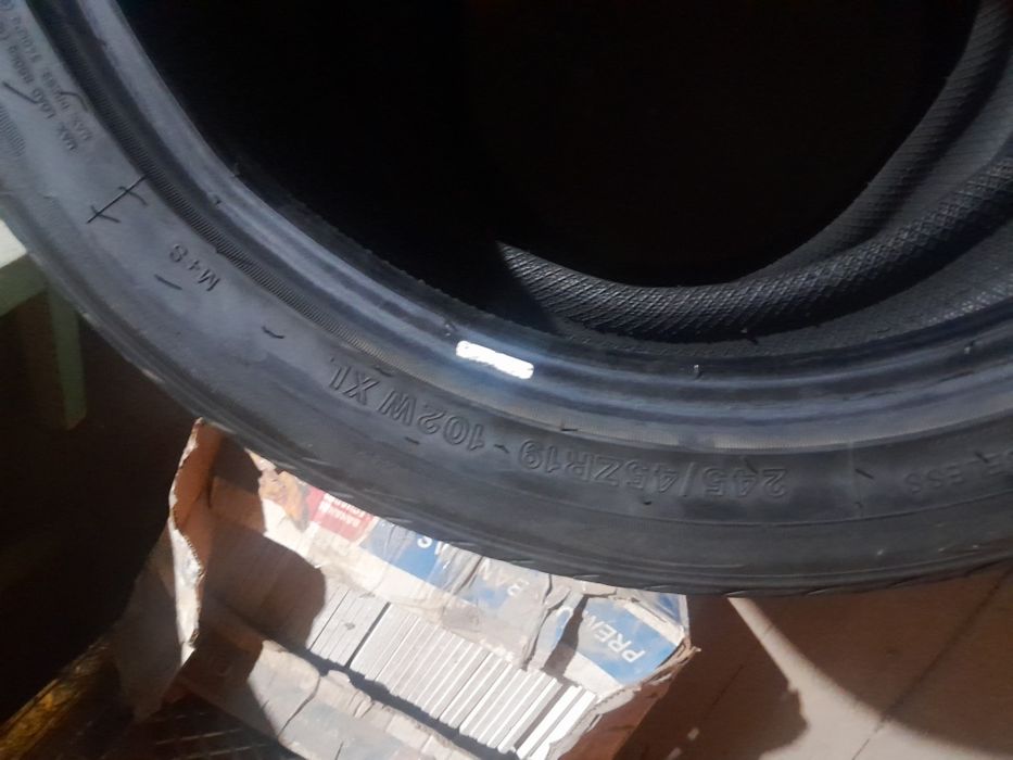 245-45-R19 б/у шина