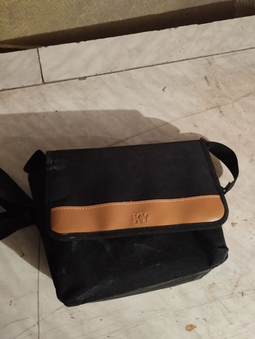 Kumyoung Vivaus Mini Computer Music Player  For  Karaoke KMS-6100