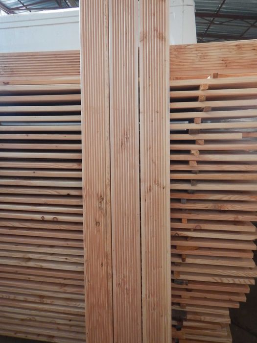 Lemn Pentru Terasa Douglas/ Douglasie 27 x 146