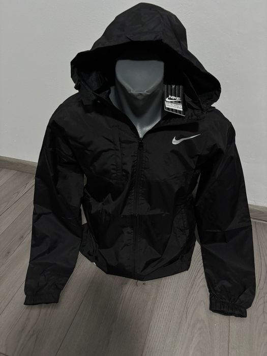 Geacă de vară Nike!