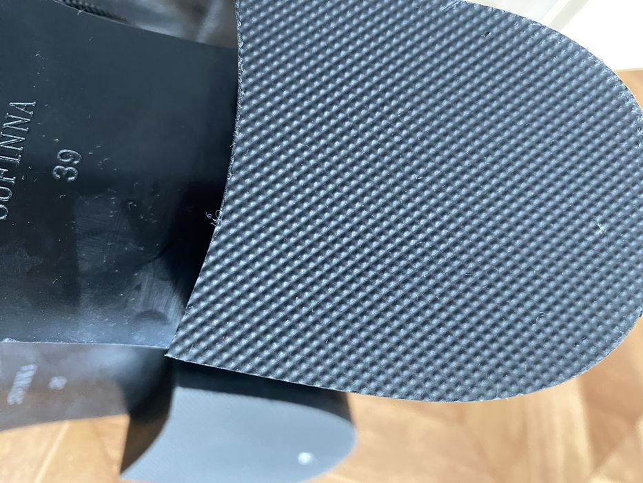 Продам осенние сапоги