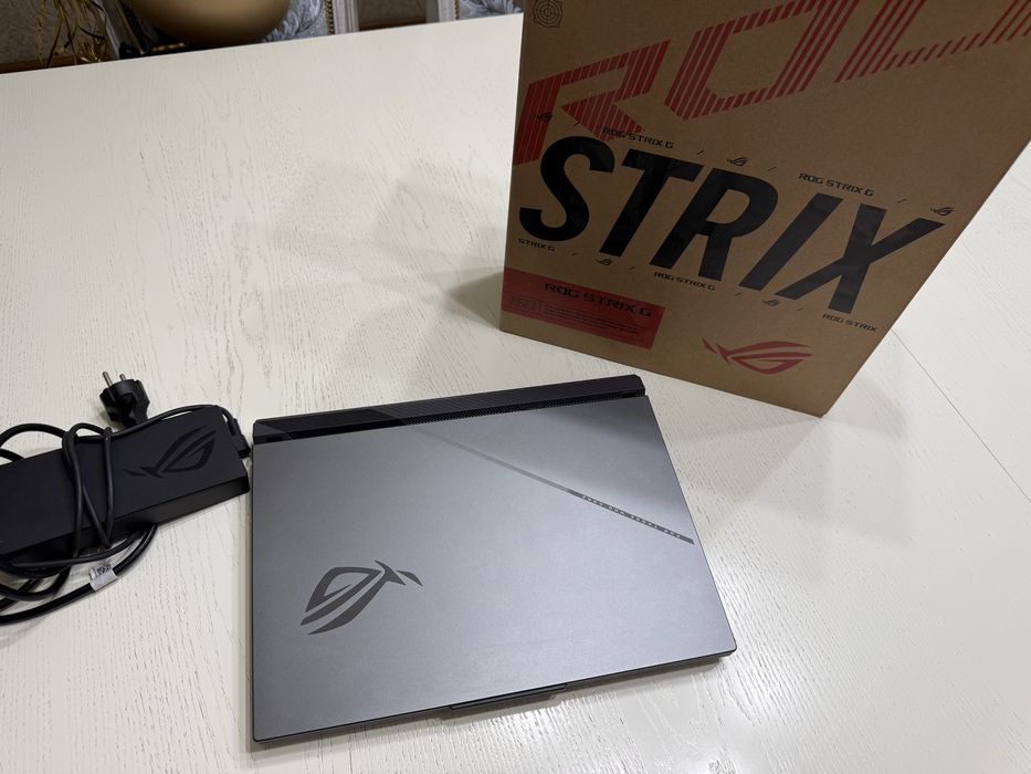 Asus rog strix g16 мощный ноутбук