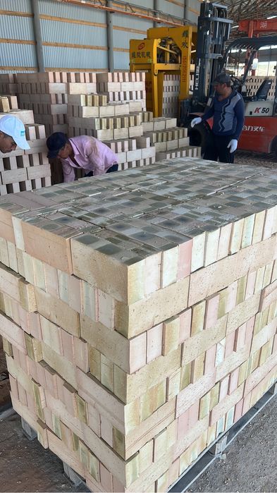 Жженный кирпич 50тг