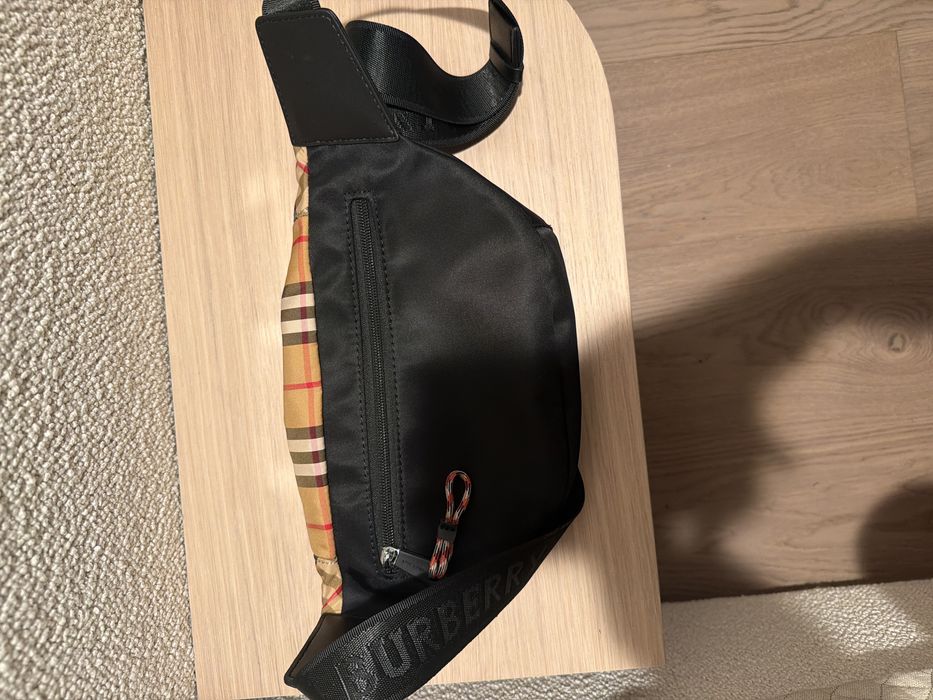 Burberry барсетка