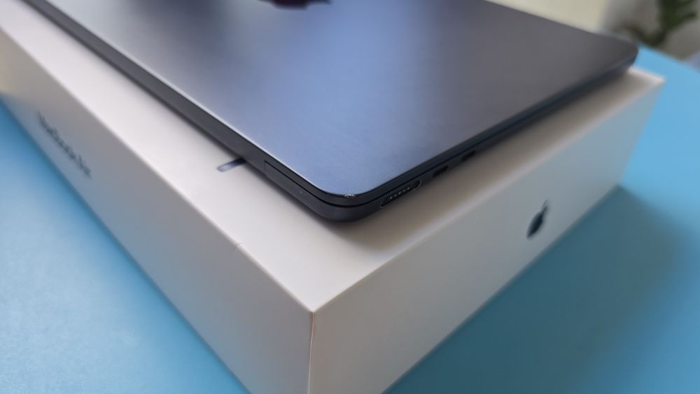 MacBook Air M2 2022

256GB SSD | Baterie 96%

MacBook Air M2 2022

256GB SSD | Baterie 96%