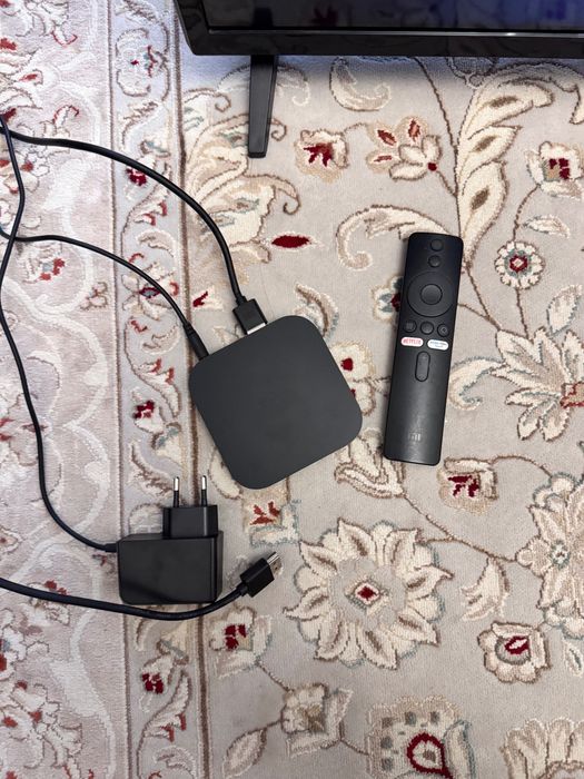 Продам телевизор LG + смарт приставка Xiaomi