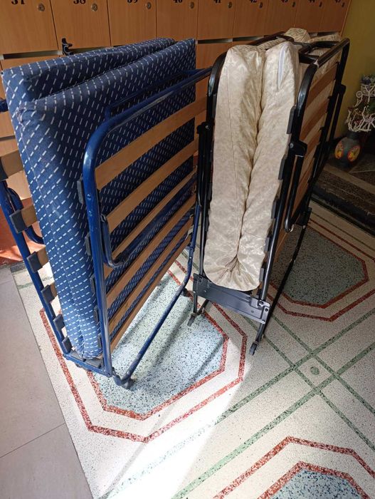 Сгъваемо походно легло