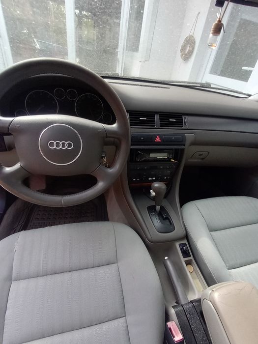 AUDI A6 Avant 2001 — imagine 4