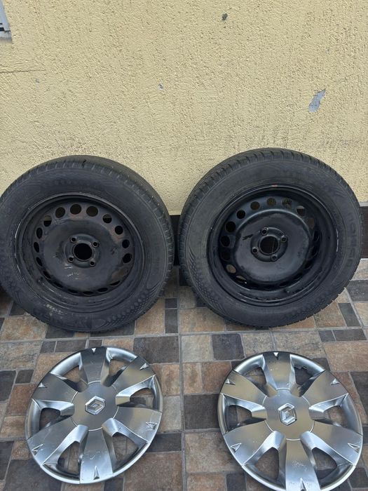Jante Otel 4x100 R15 Renault Clio 4/5, Dacia Logan, Sandero, Captur
Cauciucuri 185/65R15
Dot 2022 Capace plus senzori 
Preț 1150
Tel 0729873477