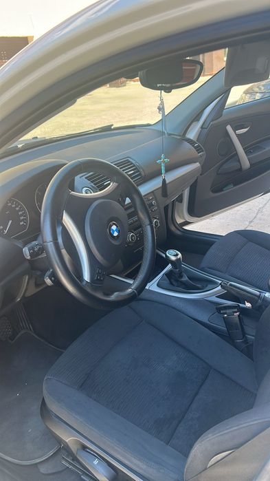 Vând Bmw  seria 12.0 diesel,an 2011 km 180000