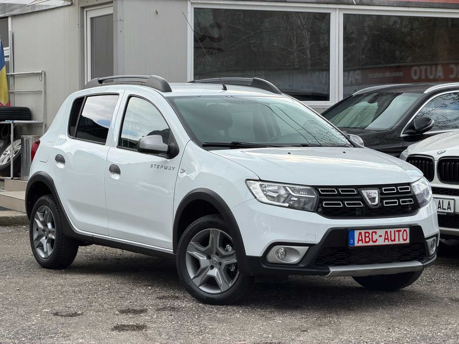 Dacia Sandero STEPWAY/ 0.9 tCe / Garantie / TVA Deductibil / 16 Buc.