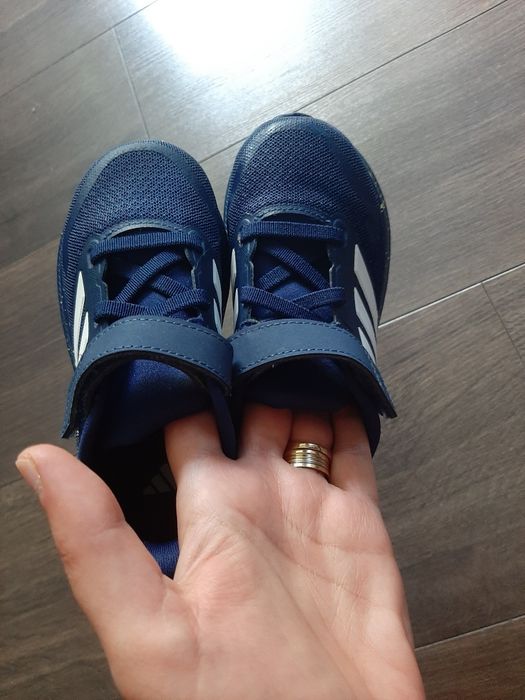 Adidasi Adidas Original nr 25