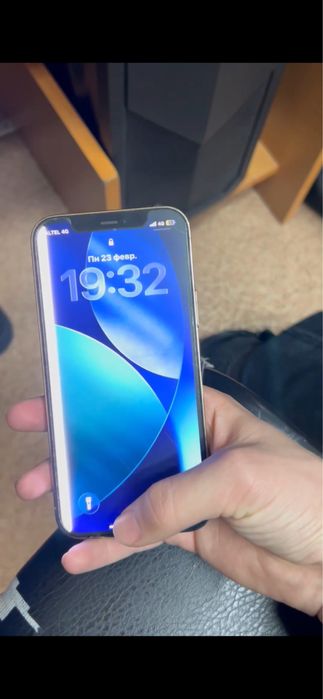 Продам айфон 12про