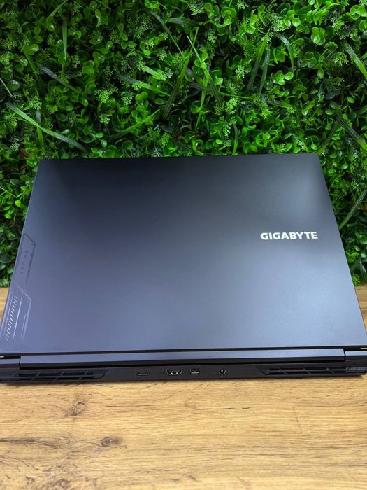 Gigabyte G6/i7-13700H/16/1tb/rtx4060