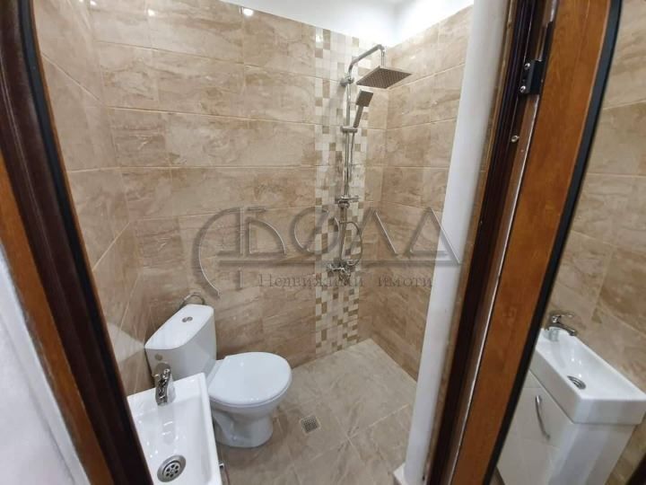 Продава се Двустаен апартамент в София, Толстой - 65 кв.м за 2139 €/кв.м - Снимка #6
