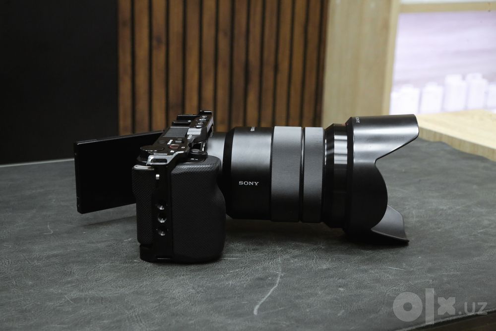 Камера Sony ZV-E10 + Sony G 18-105mm f/4 + Kletka — идеал комплект!