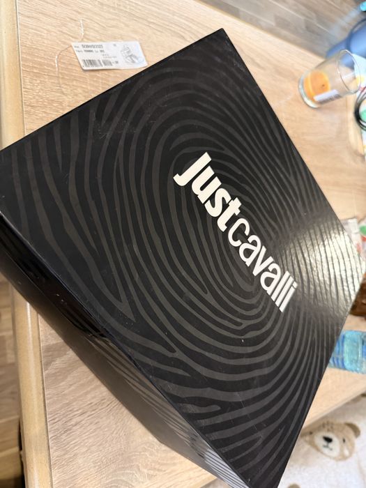 Оригинални Just Cavalli кожени обувки – висок клас, с кутия