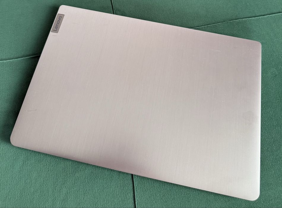 Ноутбук Lenovo Ryzen 3 5th gen