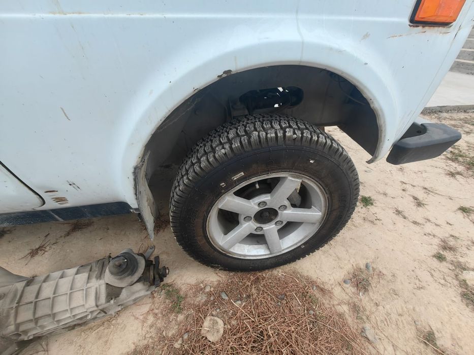 Продам автомобиль Нива