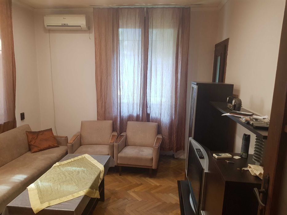 Дава се под наем Тристаен апартамент в Пловдив, Сточна гара - 65 кв.м за 510 € - Снимка #2