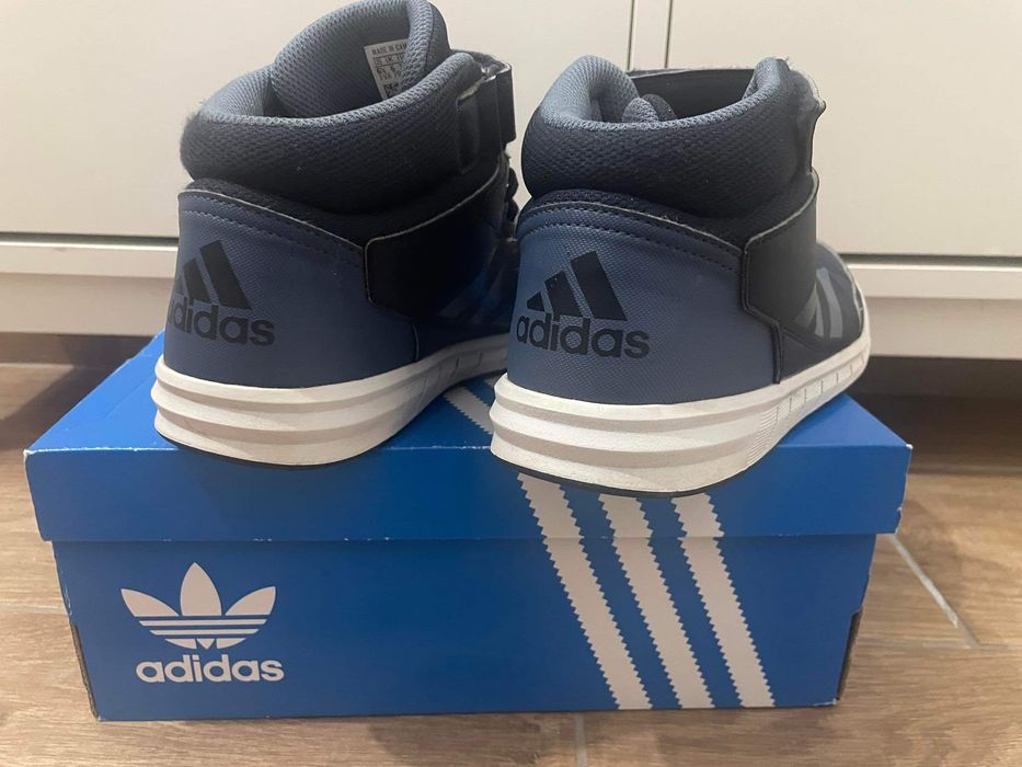 Детско-юношески кецове Adidas