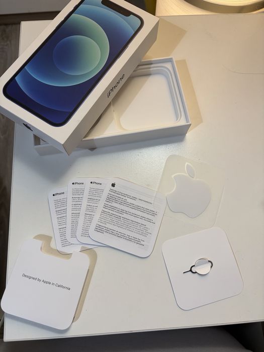 iPhone 12 в добро състояние
