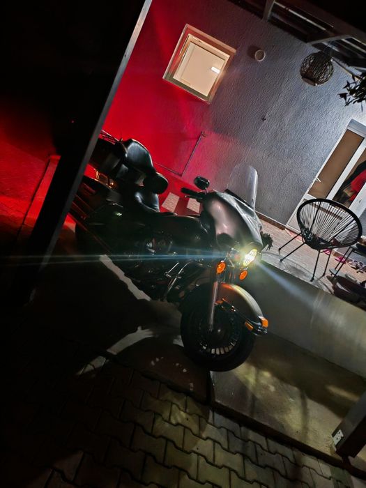 Harley Davidson Electra Glide FLHTC