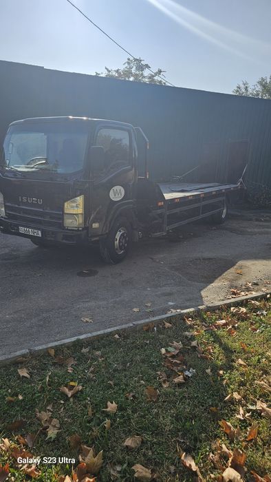 Продаётся эвакуатор