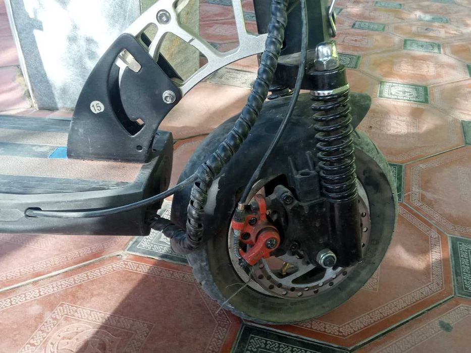 Электросамокат Б/У