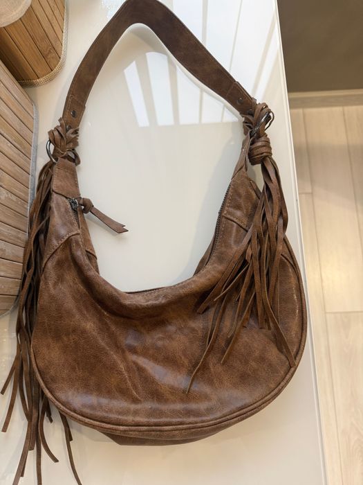 Нова атрактивна чанта