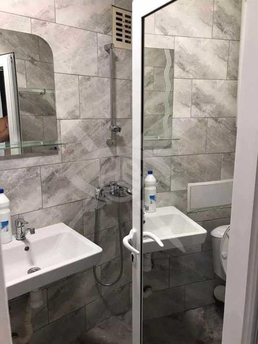 Дава се под наем Едностаен апартамент в Варна, Левски - 20 кв.м за 260 € - Снимка #3