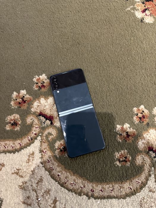 Z flip 3 оригинал