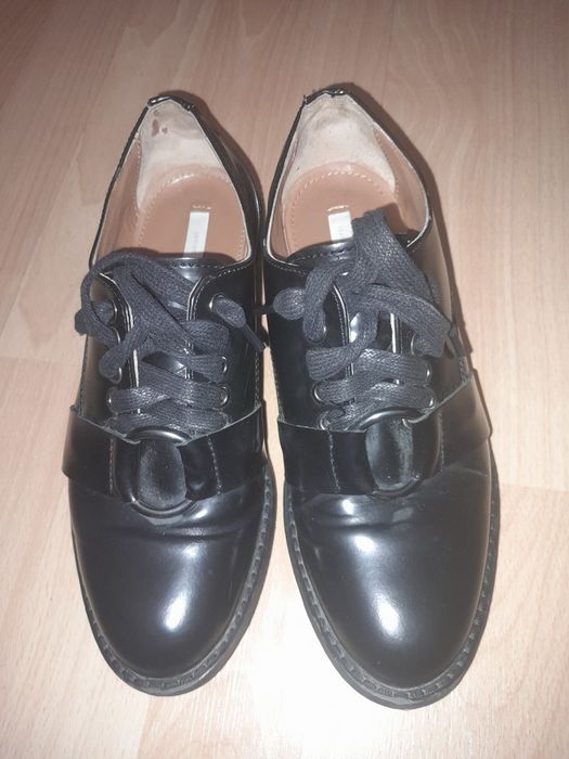 Ботинки кожаные 36 размер