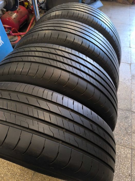 215 65 16 Goodyear Летни 4бр.