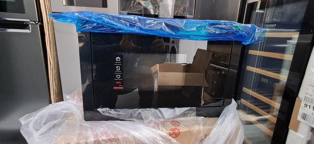 Cuptor microunde AEG 25l 1000w import GERMANIA Garanție AEG 502