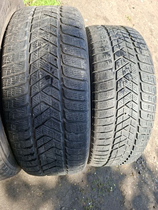 Продам шины. 235/65/17 пирелли