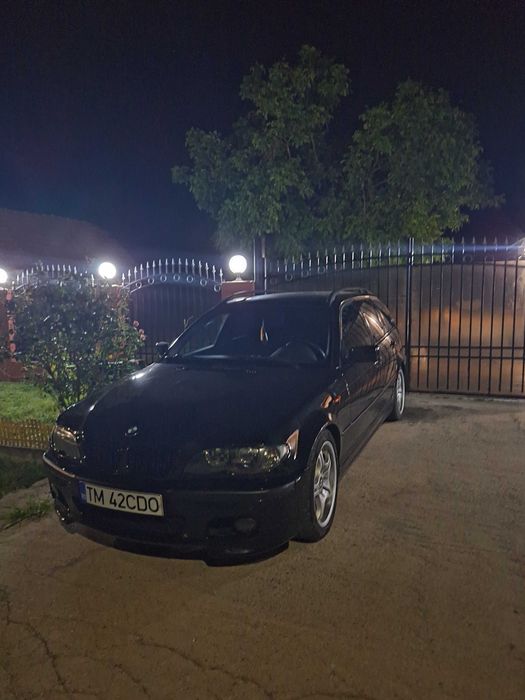 Am de vânzare un bmw e46