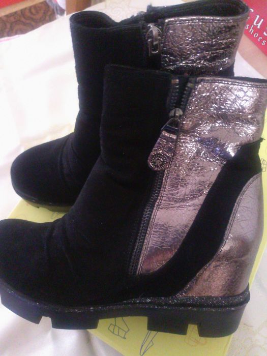 Нови боти 100%велур и естествена кожа N:39