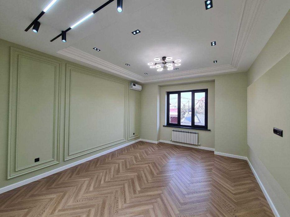 Продам ЕвроДом Центр Луначарского 3 сотки