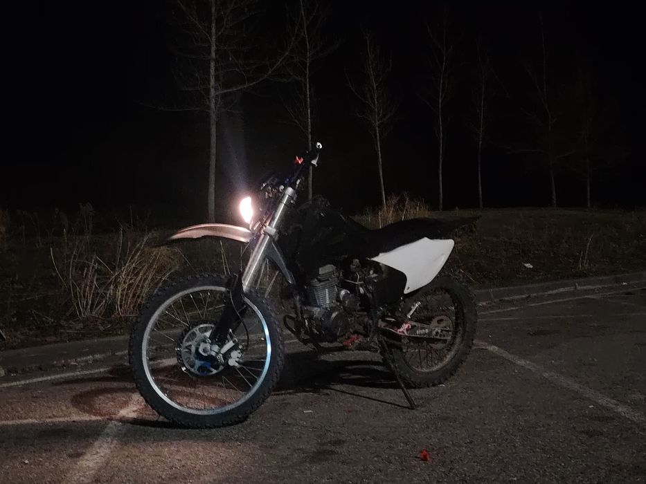 продам эндуро 06