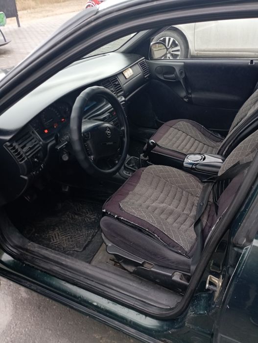 Продам машину Opel Vectra B