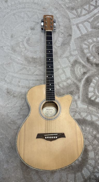 Гитара сатылады өте жақсы