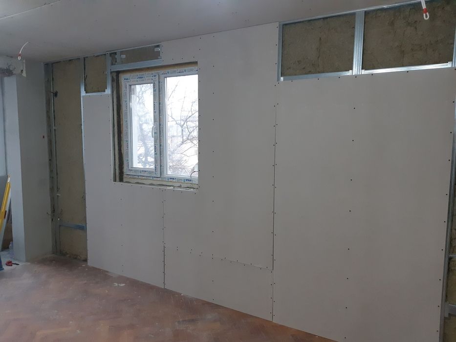 Тристаен Русе широк център