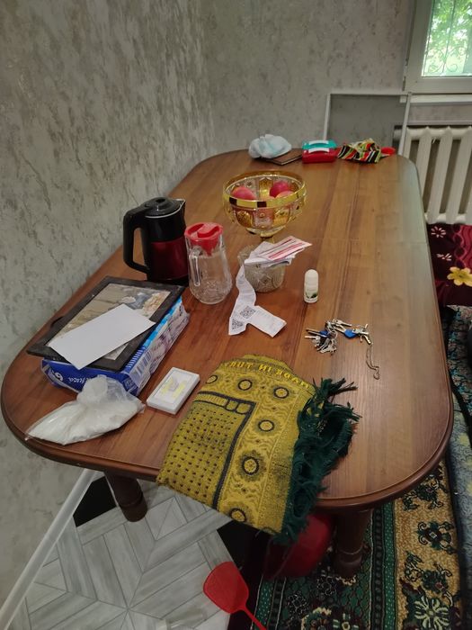 Продам Гостиный стол