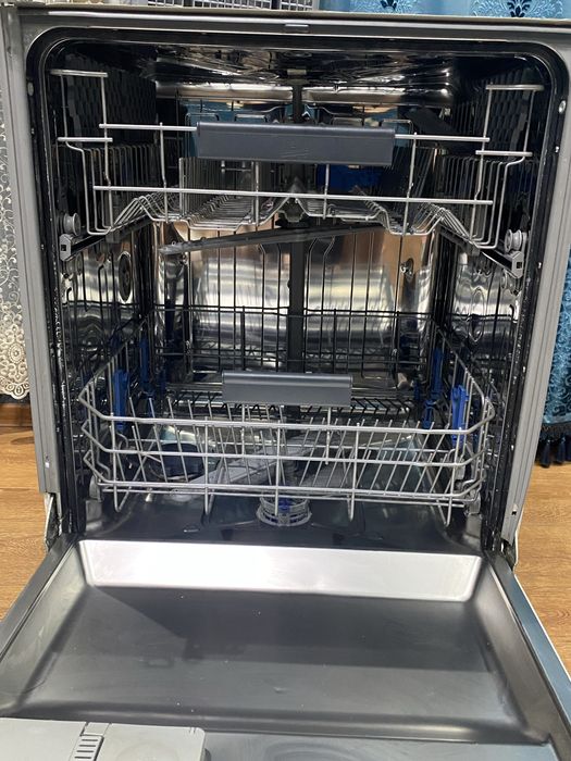 Посудомойка